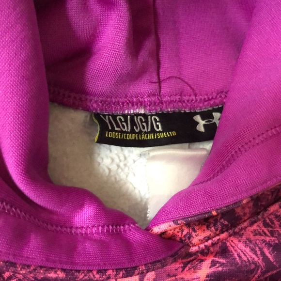 🧜🏼‍♀️3 for $15 listing!🧜🏼‍♀️ under Armour hoodie - Picture 3 of 3